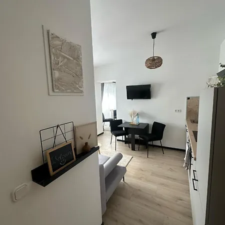 Place2stay Gloggnitz1 Appartamento *