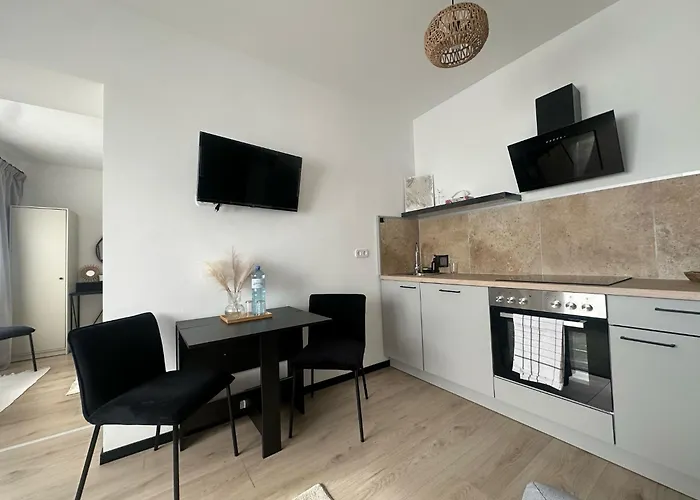 Διαμέρισμα Place2stay Gloggnitz1